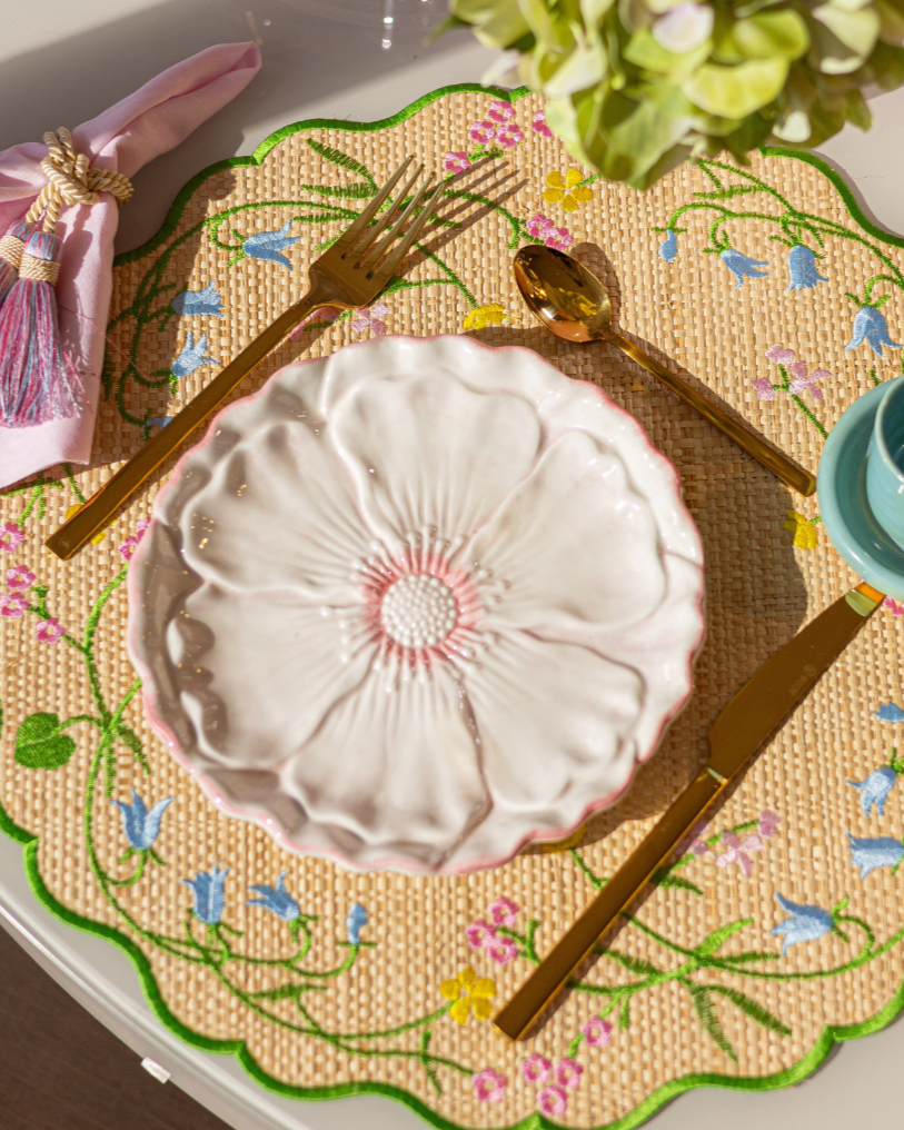 Prato de Sobremesa Flor Decorativo - Branco e Rosa
