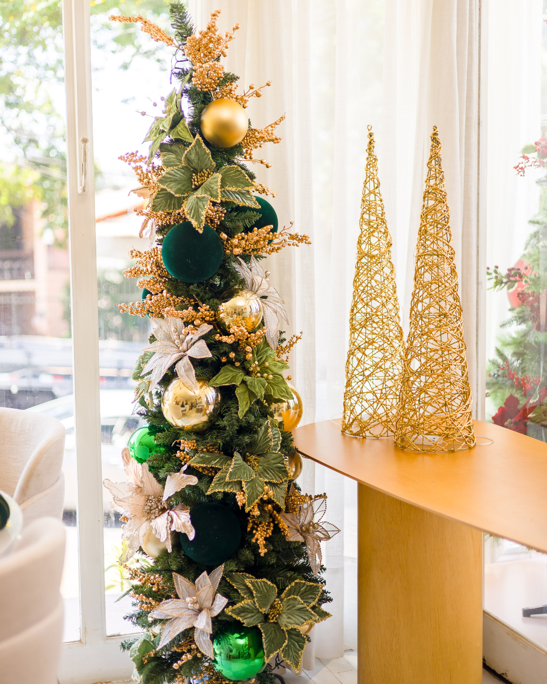 Árvore de Natal Golden Emerald - 1,8m
